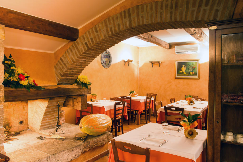 La Locanda Del Ruspante Castro dei Volsci Exteriér fotografie